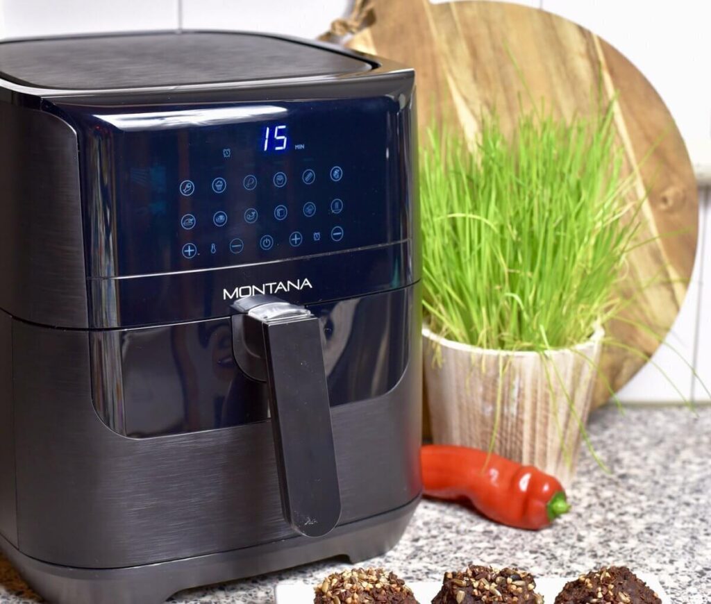 De Montana Airfryer MF-300 is dé oplossing voor kleine huishoudens die gezond en snel willen koken.